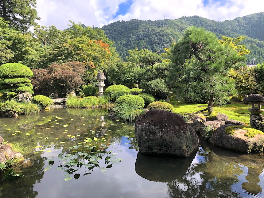 西方寺庭園 ― 鳥取県指定名勝…鳥取県若桜町の庭園。 | 庭園情報 
