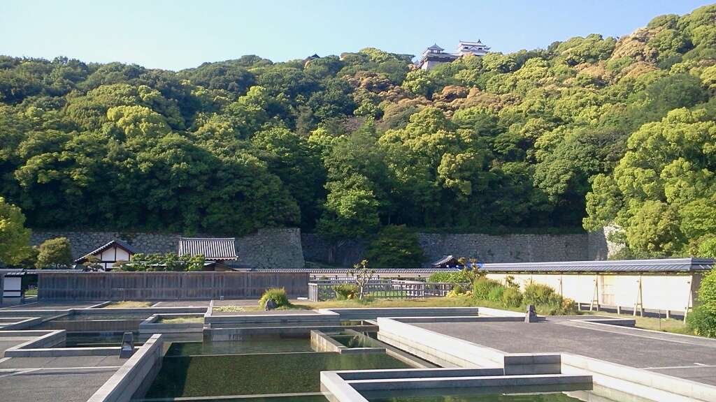 松山城二之丸史跡庭園 愛媛県松山市の庭園 庭園情報メディア おにわさん 松山城二之丸史跡庭園 愛媛県松山市の庭園 庭園情報メディア おにわさん