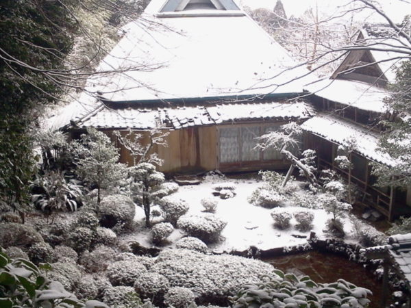 胡宮神社社務所庭園