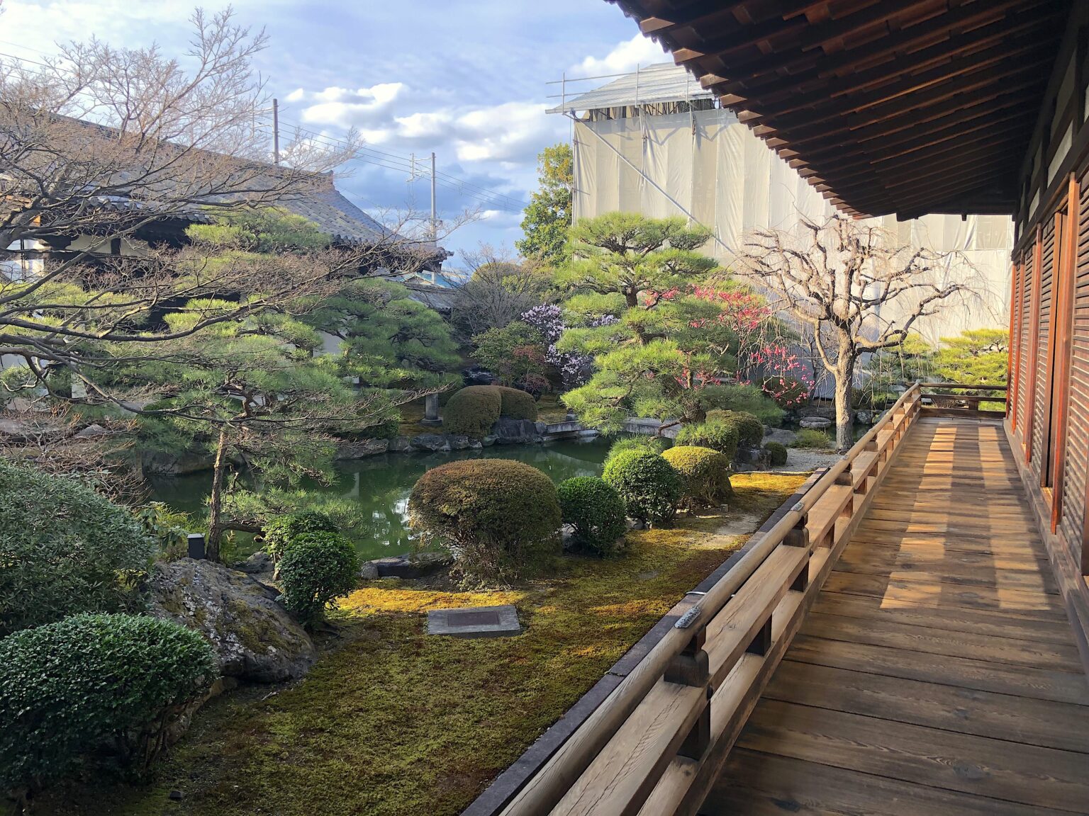 庭園情報メディア【おにわさん】 / 1800の日本の庭園を紹介する庭園マガジン。