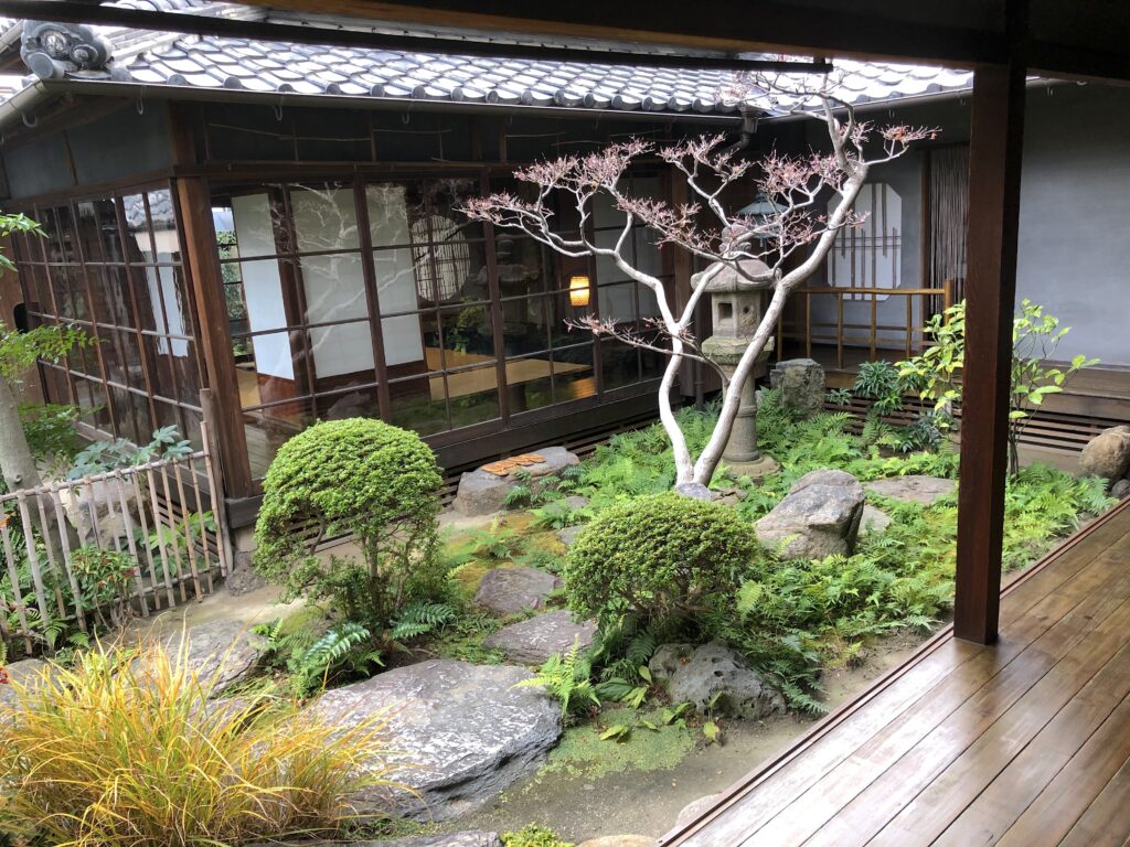 古民家の庭園一覧 (56件) | 庭園情報メディア【おにわさん】 / 2000の日本の庭園を紹介する庭園マガジン。