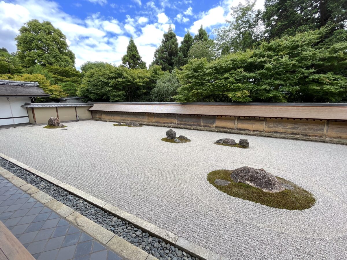 龍安寺庭園“石庭” ― 世界遺産…京都市右京区の庭園。 | 庭園情報 