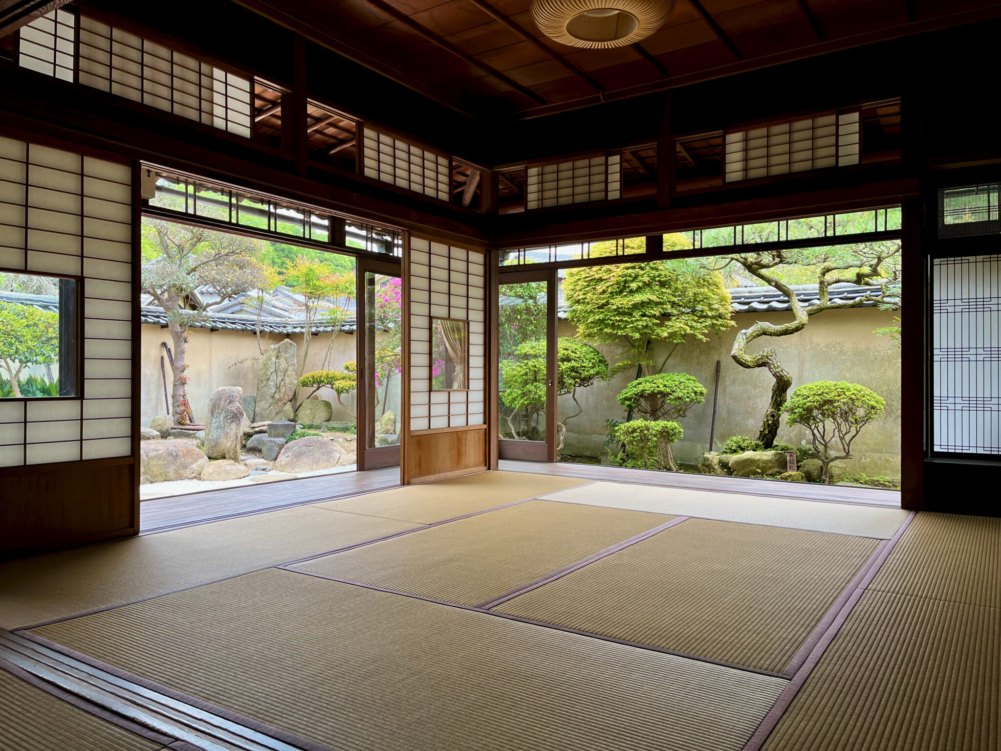 古民家の庭園一覧 (67件) | 庭園情報メディア【おにわさん】 / 2000の日本の庭園を紹介する庭園マガジン。