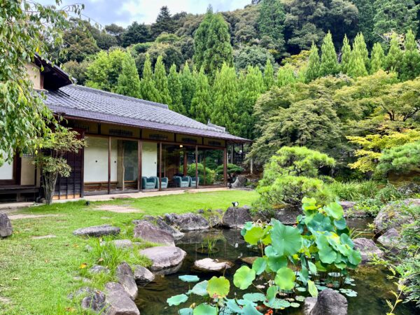 葵 南禅寺別邸 看月亭庭園